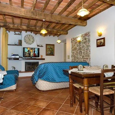 Casa Del Sole Piu Ristorante Bernardone A Nocchi Di Camaiore بيت للعطل Valpromaro